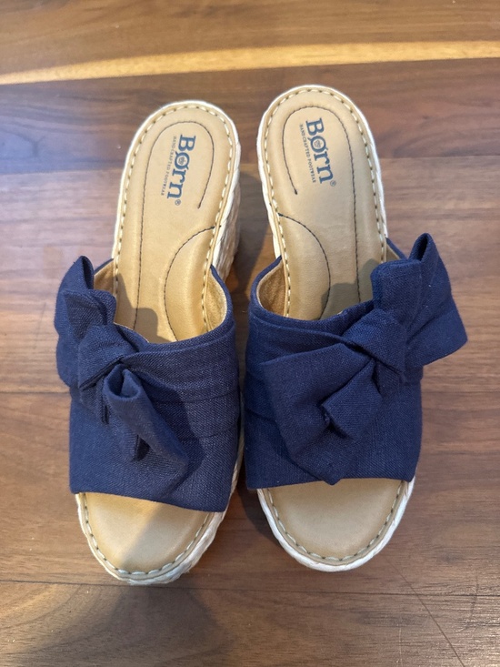 Born Shoes - Born wedge sandals